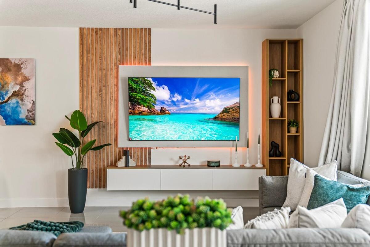 Doral 3br Gem Near Airport And Attractions L59 Holiday home